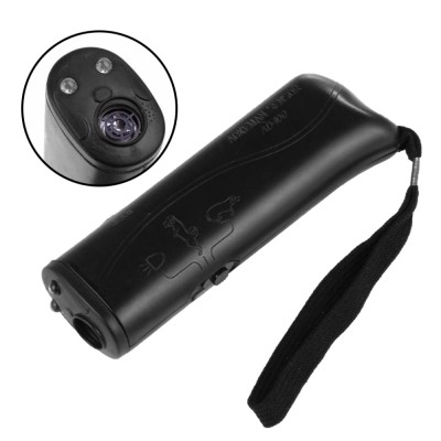 Aparat cu ultrasunete pentru dresaj canin si pentru indepartarea cainilor agresivi