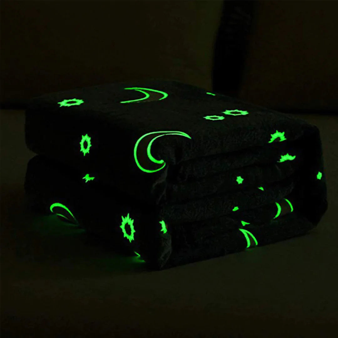 Patura pufoasa fosforescenta, cu model stele